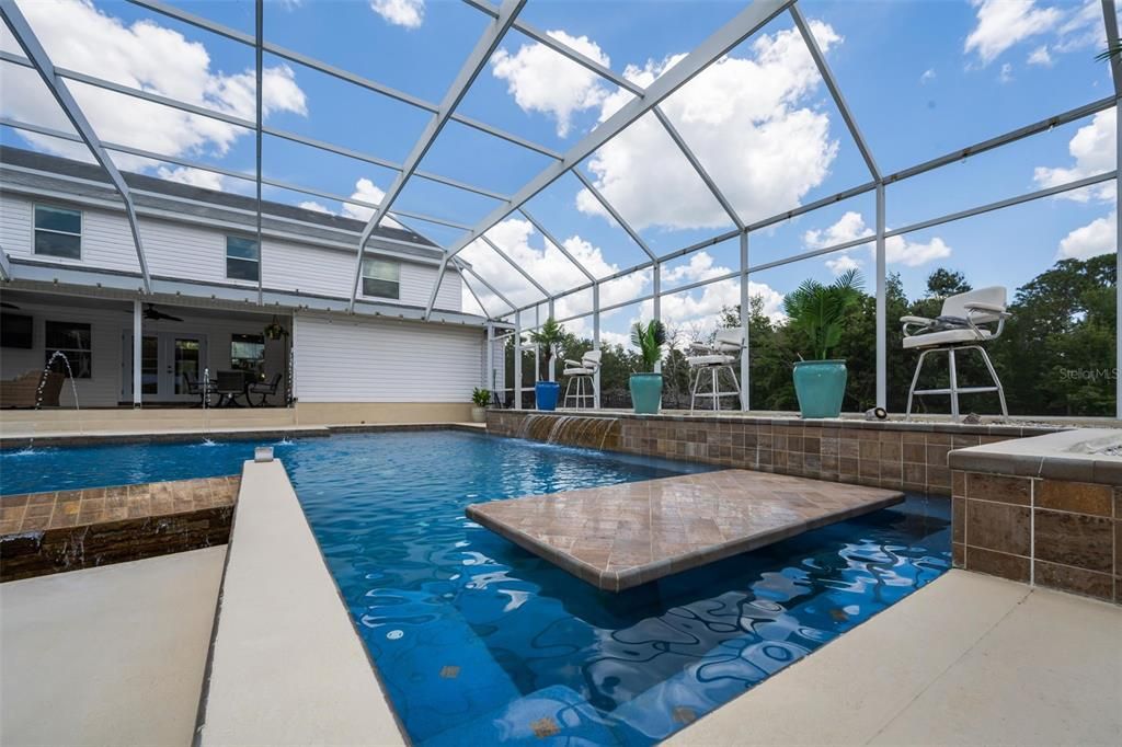 En Venta: $1,250,000 (5 camas, 4 baños, 5322 Pies cuadrados)