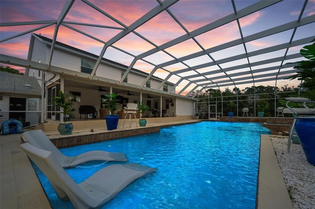 En Venta: $1,250,000 (5 camas, 4 baños, 5322 Pies cuadrados)