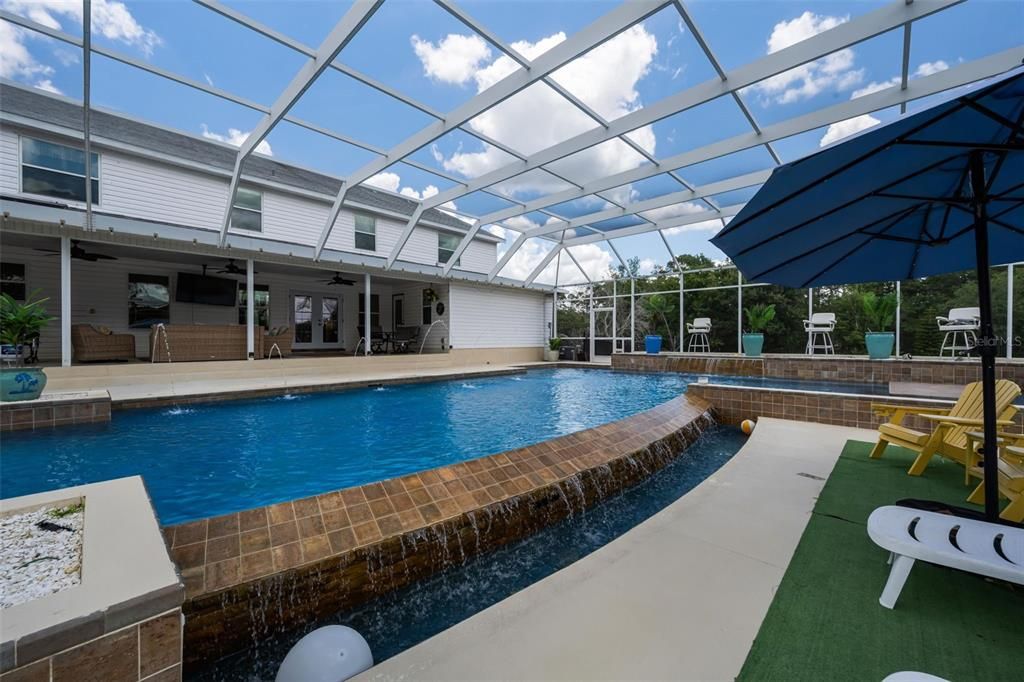 En Venta: $1,250,000 (5 camas, 4 baños, 5322 Pies cuadrados)