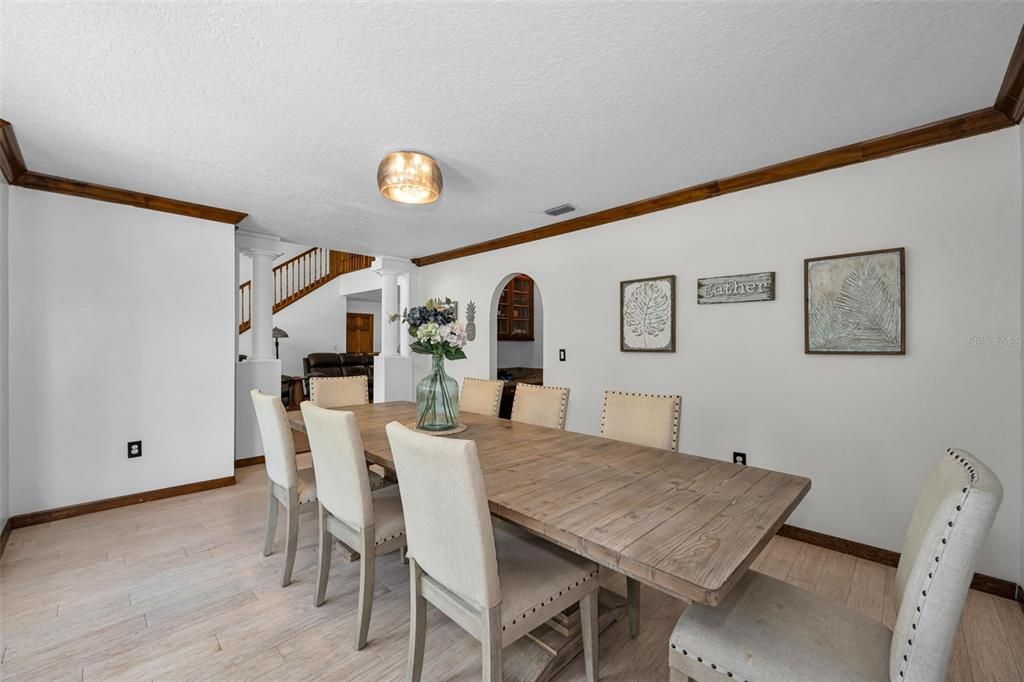 En Venta: $1,250,000 (5 camas, 4 baños, 5322 Pies cuadrados)