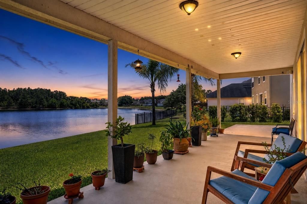 For Sale: $615,000 (5 beds, 4 baths, 3613 Square Feet)