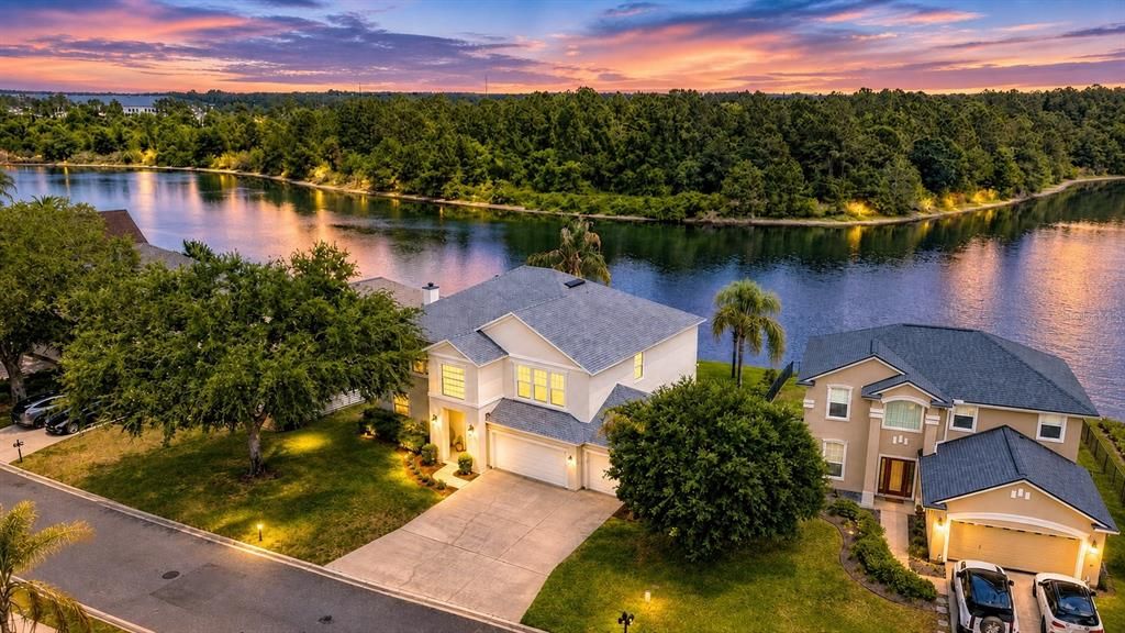 For Sale: $615,000 (5 beds, 4 baths, 3613 Square Feet)