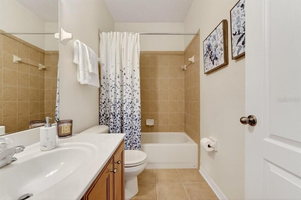 For Sale: $615,000 (5 beds, 4 baths, 3613 Square Feet)