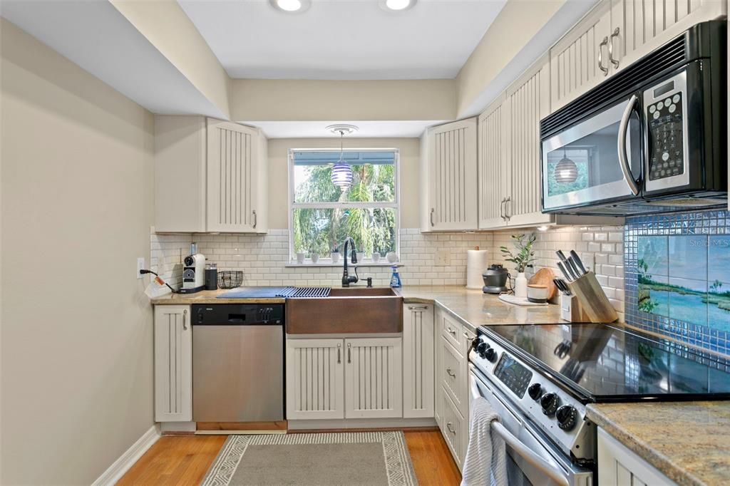 На продажу: $715,000 (3 спален, 3 ванн, 1781 Квадратных фут)
