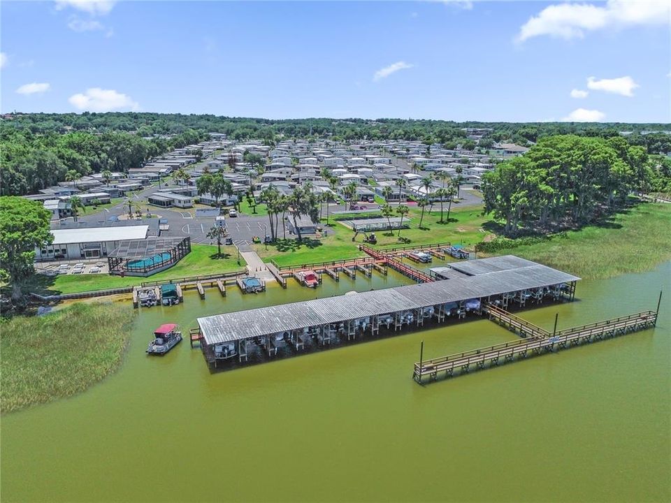 For Sale: $114,900 (2 beds, 2 baths, 1132 Square Feet)