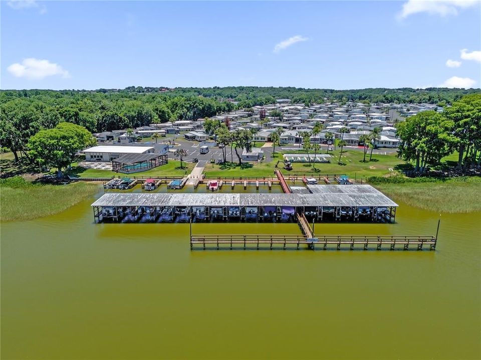 For Sale: $114,900 (2 beds, 2 baths, 1132 Square Feet)
