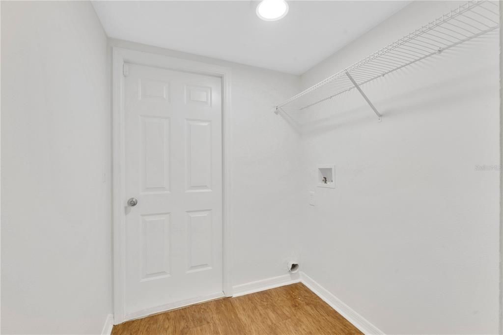For Sale: $299,900 (3 beds, 2 baths, 1690 Square Feet)