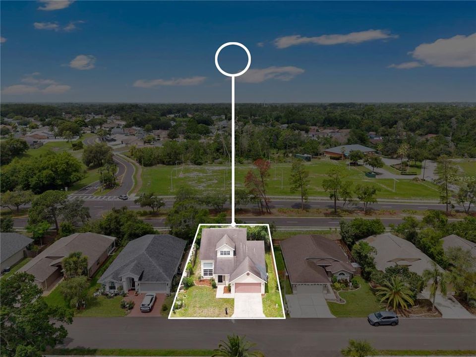 For Sale: $299,900 (3 beds, 2 baths, 1690 Square Feet)