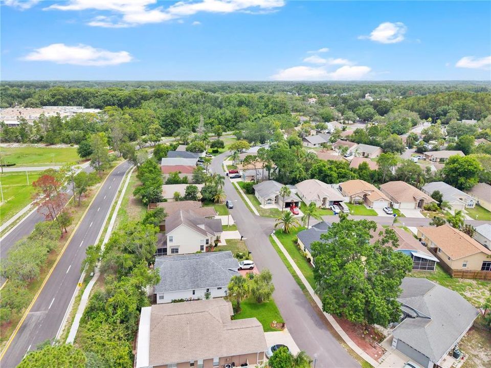 For Sale: $299,900 (3 beds, 2 baths, 1690 Square Feet)