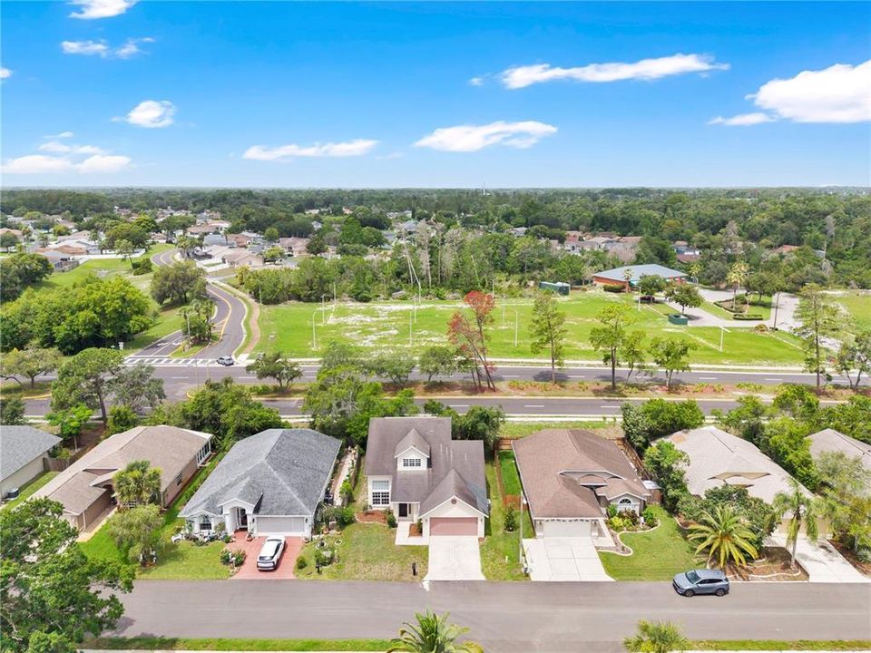 For Sale: $299,900 (3 beds, 2 baths, 1690 Square Feet)