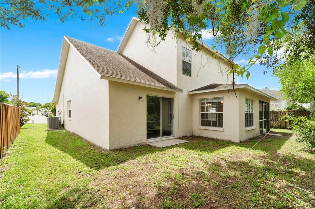For Sale: $299,900 (3 beds, 2 baths, 1690 Square Feet)