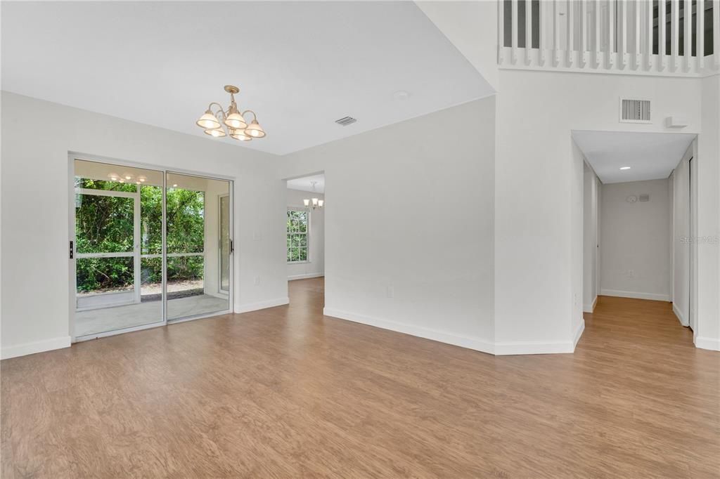 For Sale: $299,900 (3 beds, 2 baths, 1690 Square Feet)