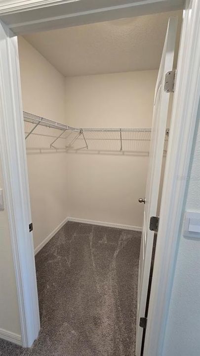 For Sale: $349,900 (3 beds, 2 baths, 1685 Square Feet)