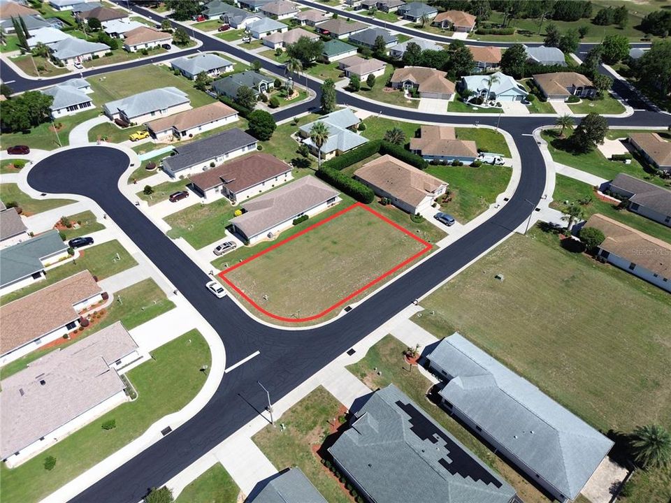 待售: $15,000 (0.18 acres)