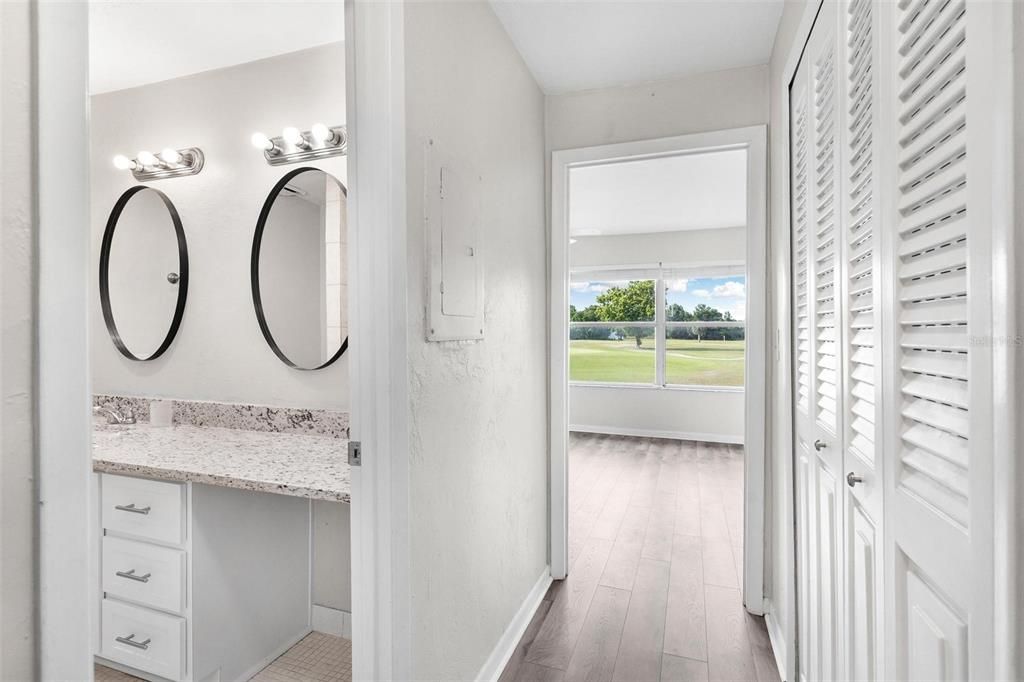 For Sale: $154,900 (3 beds, 3 baths, 1474 Square Feet)