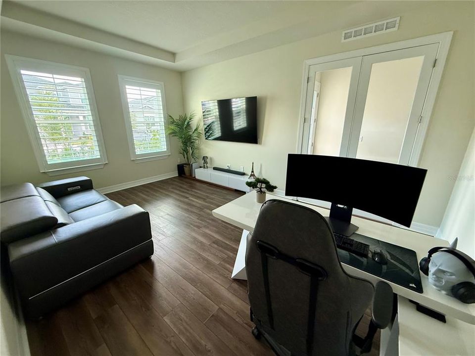 En Venta: $1,680,000 (5 camas, 4 baños, 4030 Pies cuadrados)