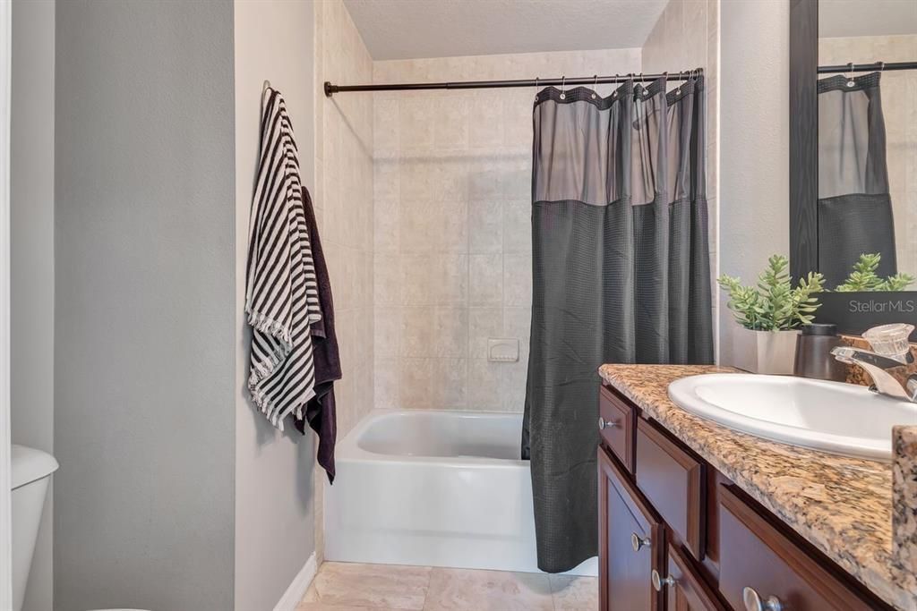 For Sale: $412,000 (3 beds, 2 baths, 1620 Square Feet)