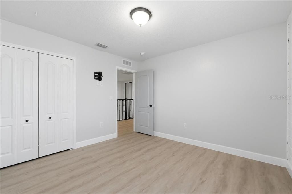 For Sale: $439,999 (5 beds, 2 baths, 2825 Square Feet)