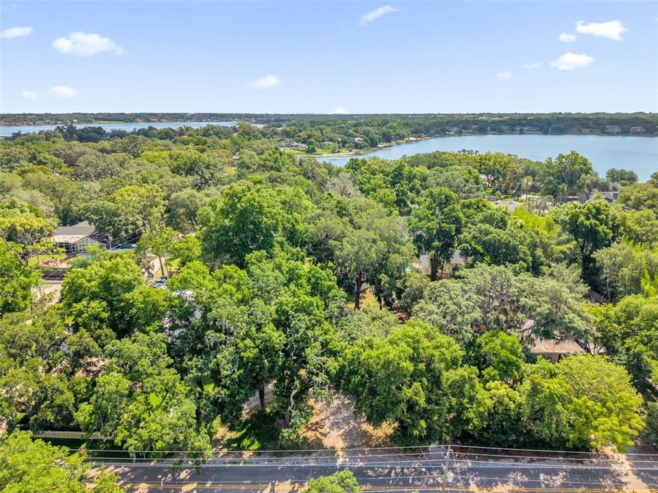 For Sale: $649,999 (2 beds, 1 baths, 1398 Square Feet)