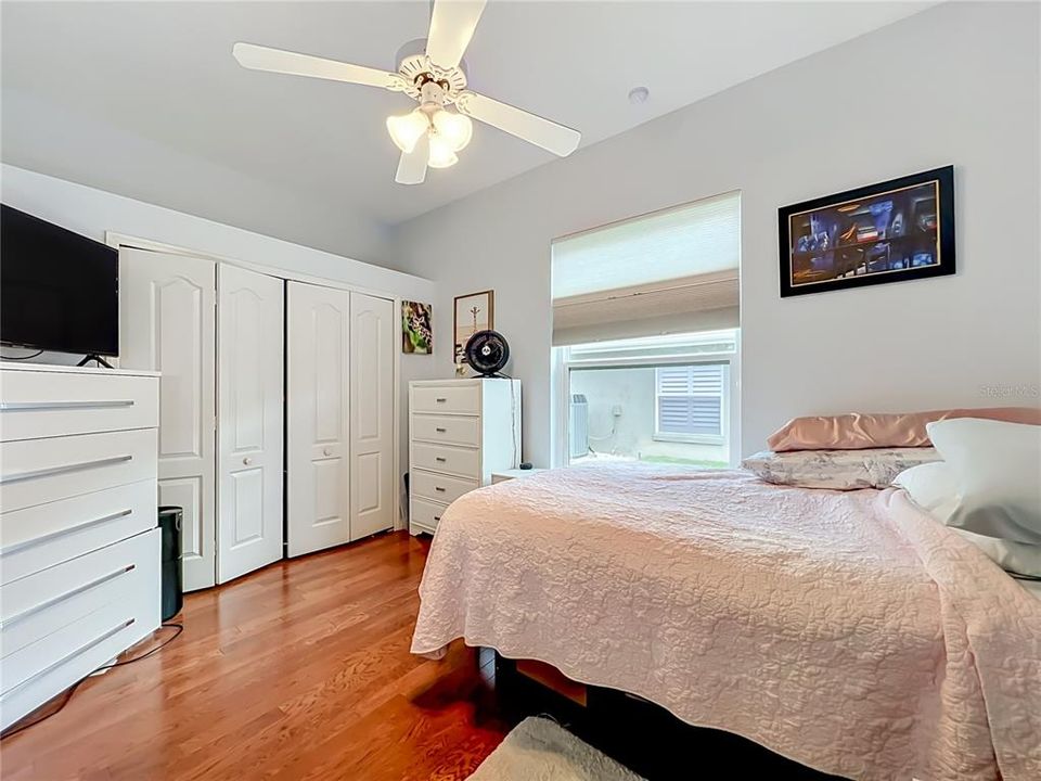 En Venta: $549,999 (3 camas, 2 baños, 1988 Pies cuadrados)