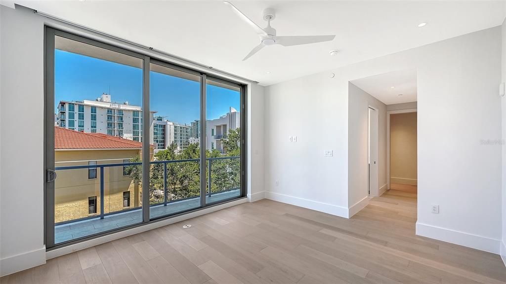 For Sale: $3,850,000 (3 beds, 3 baths, 2831 Square Feet)