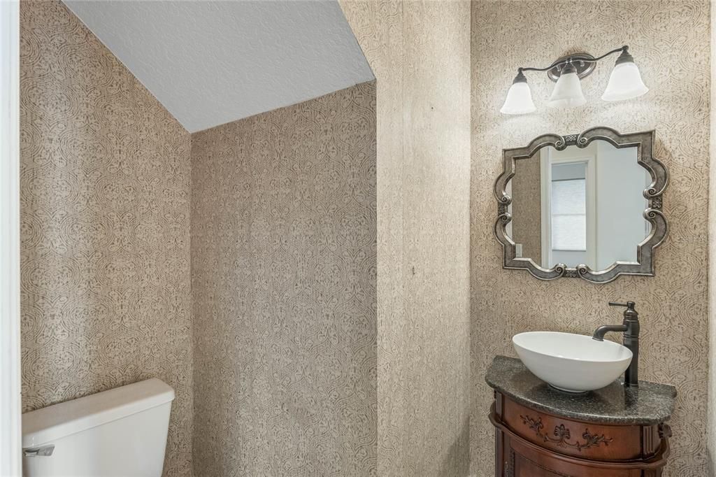В аренду: $3,449 (3 спален, 2 ванн, 2451 Квадратных фут)