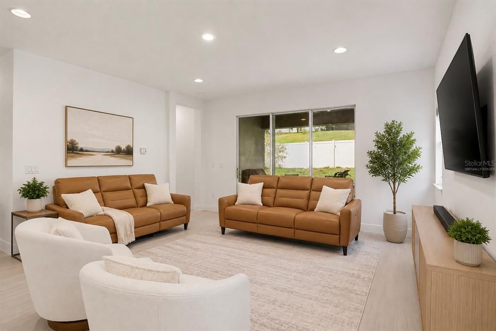 En Venta: $690,000 (4 camas, 3 baños, 2724 Pies cuadrados)