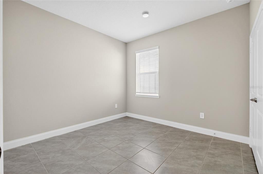 For Sale: $524,990 (4 beds, 3 baths, 1974 Square Feet)
