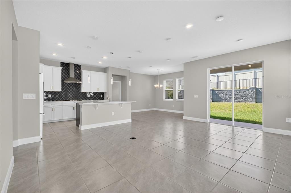 For Sale: $524,990 (4 beds, 3 baths, 1974 Square Feet)