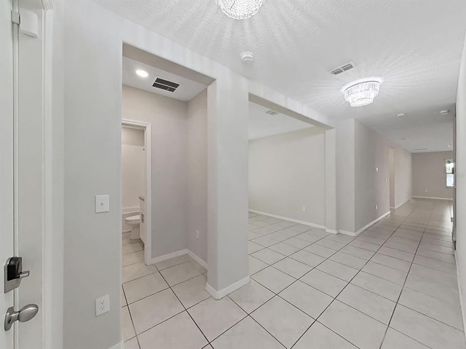 En Venta: $589,900 (6 camas, 3 baños, 3362 Pies cuadrados)