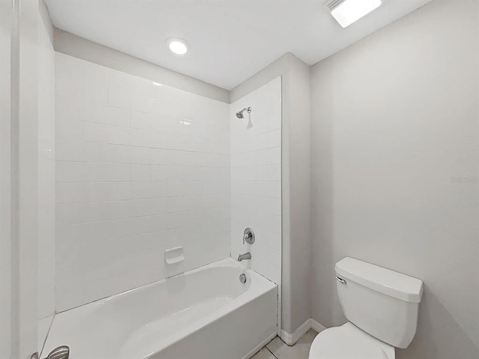 En Venta: $589,900 (6 camas, 3 baños, 3362 Pies cuadrados)