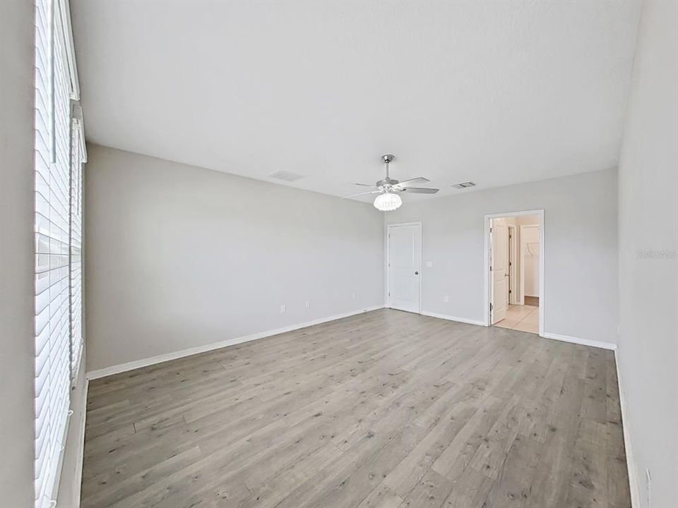 En Venta: $589,900 (6 camas, 3 baños, 3362 Pies cuadrados)
