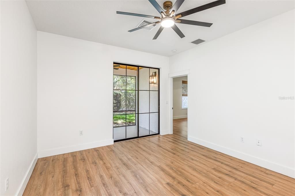 For Sale: $325,000 (3 beds, 2 baths, 1364 Square Feet)