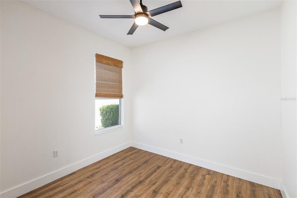 For Sale: $325,000 (3 beds, 2 baths, 1364 Square Feet)