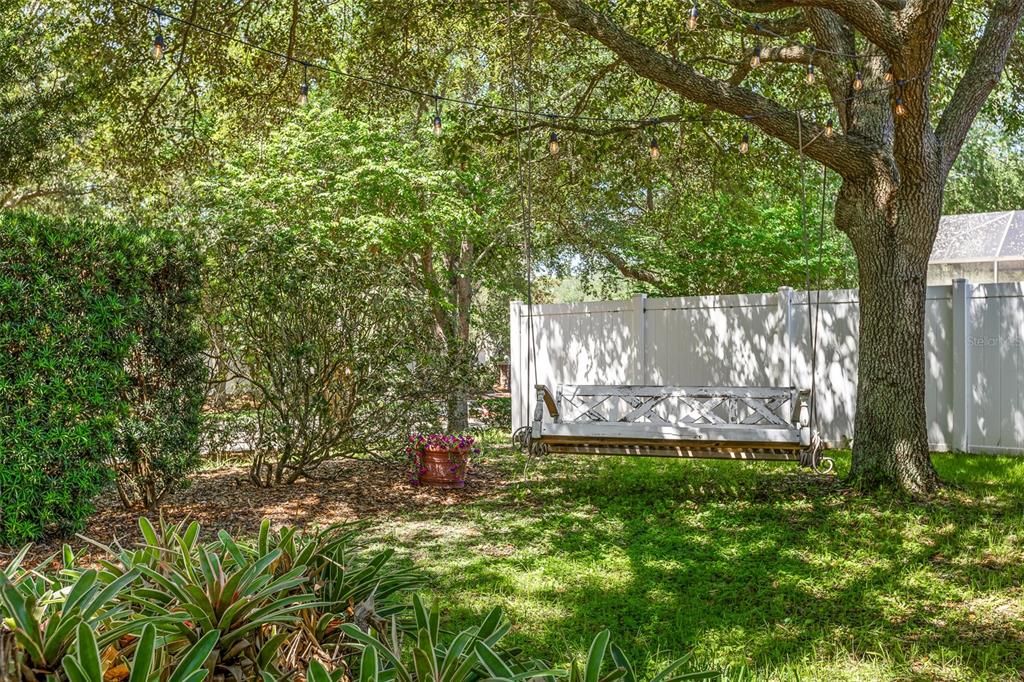 For Sale: $325,000 (3 beds, 2 baths, 1364 Square Feet)
