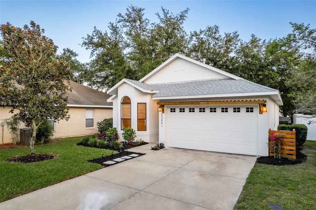 For Sale: $325,000 (3 beds, 2 baths, 1364 Square Feet)
