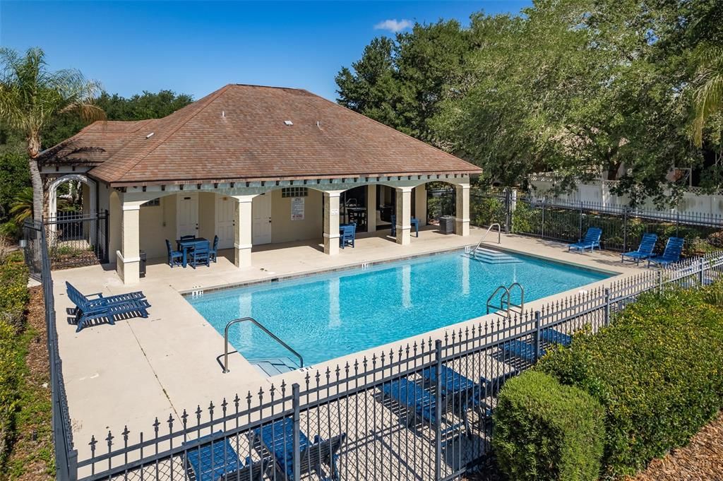 For Sale: $325,000 (3 beds, 2 baths, 1364 Square Feet)