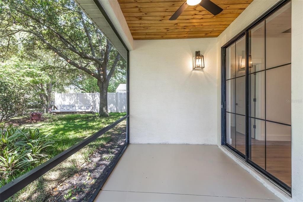 For Sale: $325,000 (3 beds, 2 baths, 1364 Square Feet)
