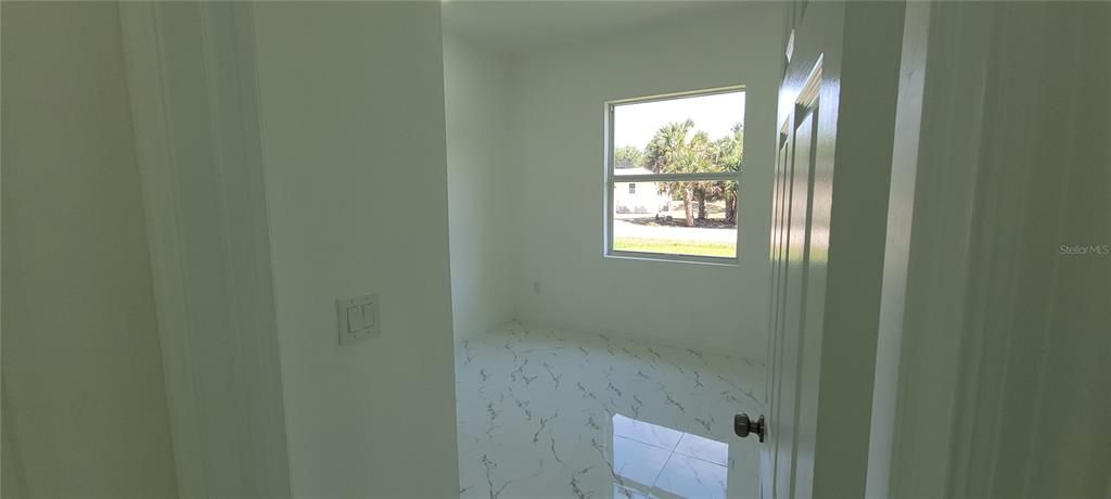 En Venta: $320,000 (3 camas, 2 baños, 1657 Pies cuadrados)