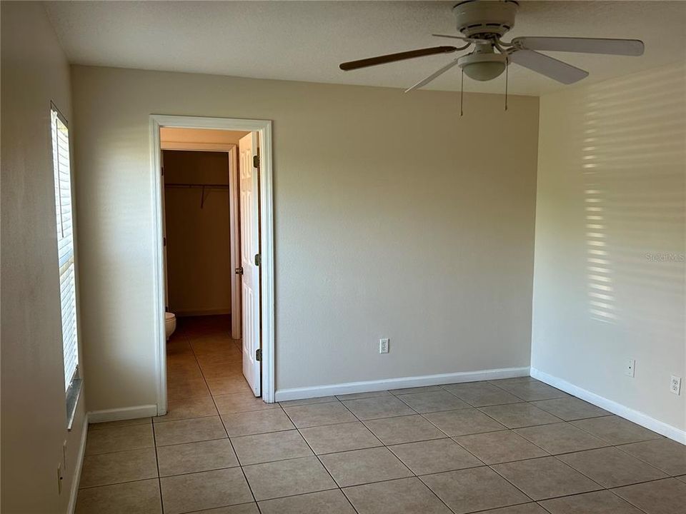 For Sale: $283,000 (3 beds, 2 baths, 1218 Square Feet)