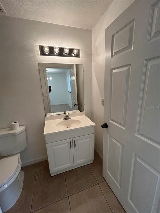 For Sale: $283,000 (3 beds, 2 baths, 1218 Square Feet)