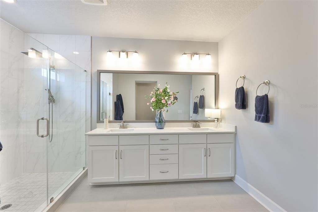 For Sale: $1,150,000 (4 beds, 3 baths, 2691 Square Feet)