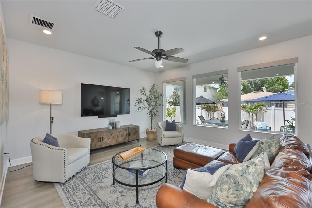 For Sale: $1,150,000 (4 beds, 3 baths, 2691 Square Feet)