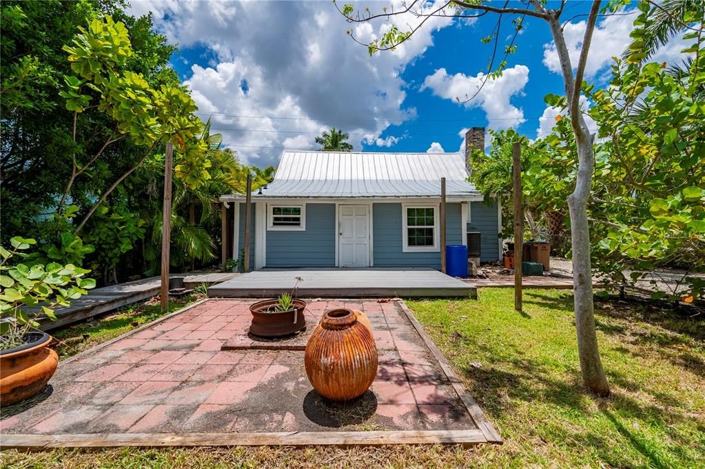 Activo con contrato: $174,000 (3 camas, 2 baños, 1176 Pies cuadrados)