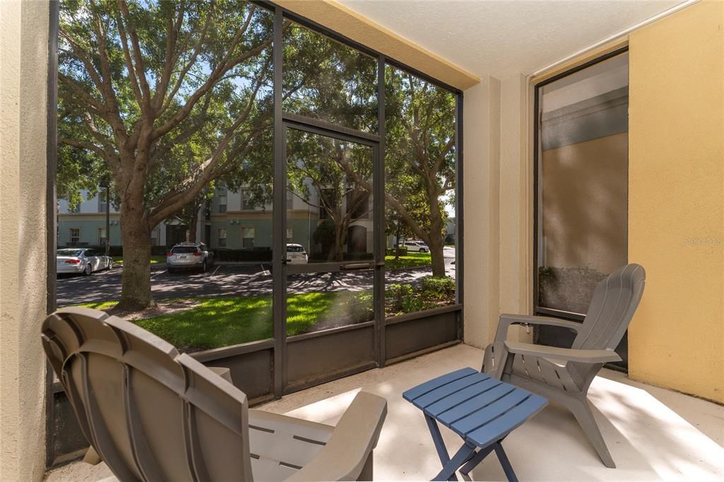 For Sale: $299,500 (2 beds, 2 baths, 1161 Square Feet)