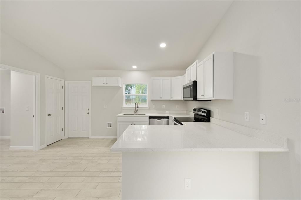 En Venta: $238,000 (3 camas, 2 baños, 1091 Pies cuadrados)