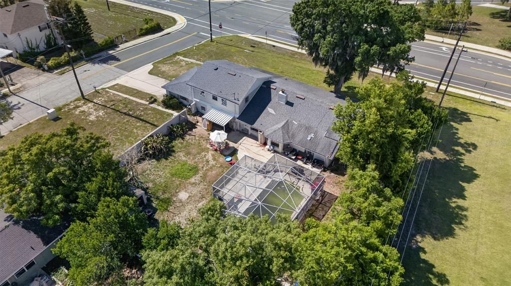 For Sale: $499,000 (5 beds, 5 baths, 3778 Square Feet)