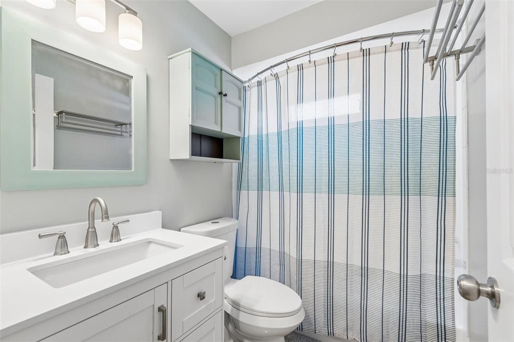 Active With Contract: $650,000 (3 beds, 2 baths, 1459 Square Feet)