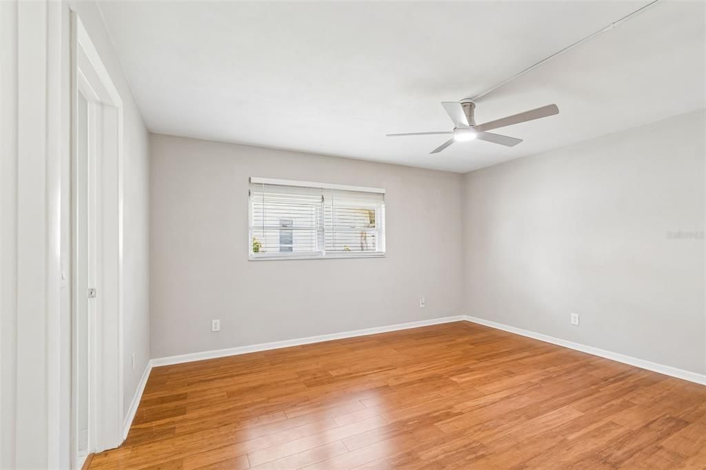 Active With Contract: $650,000 (3 beds, 2 baths, 1459 Square Feet)