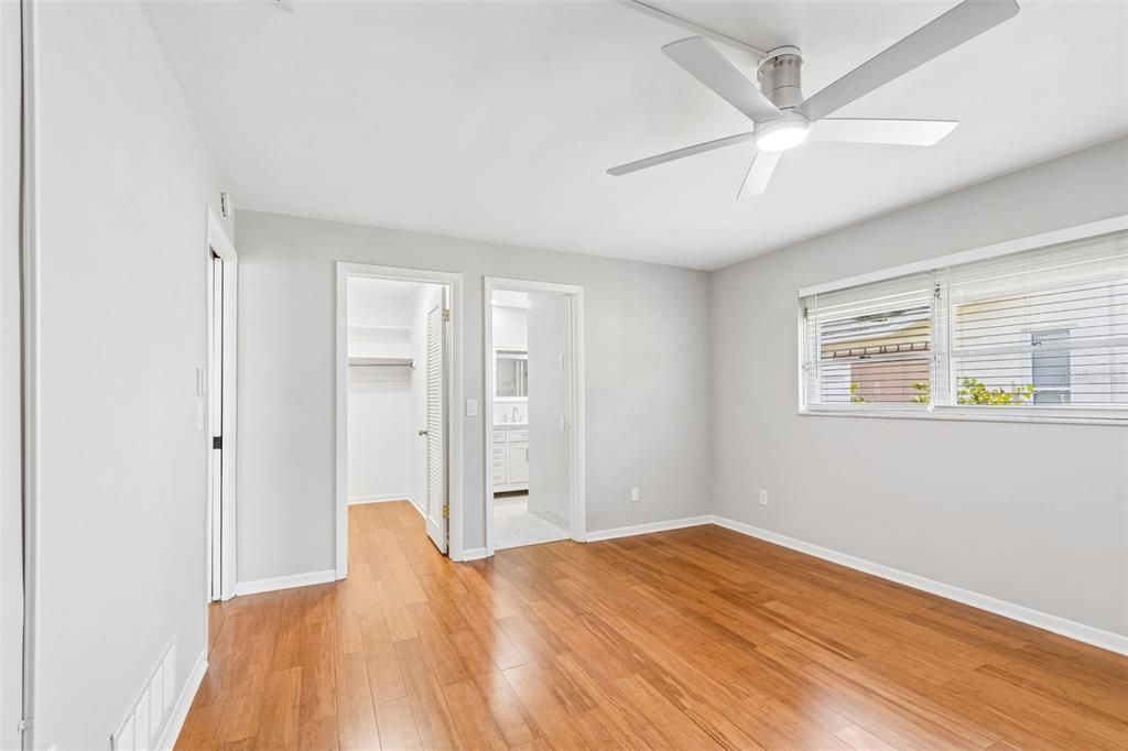 Active With Contract: $650,000 (3 beds, 2 baths, 1459 Square Feet)